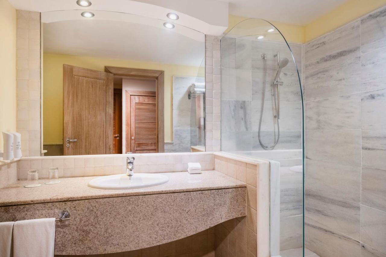 Quarto Individual Premium - Frente Mar